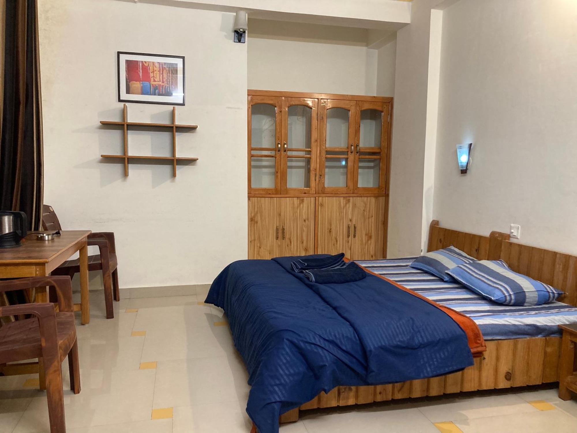 Oasis Guest House Bhagsu D'Shala Dharamshala Ngoại thất bức ảnh